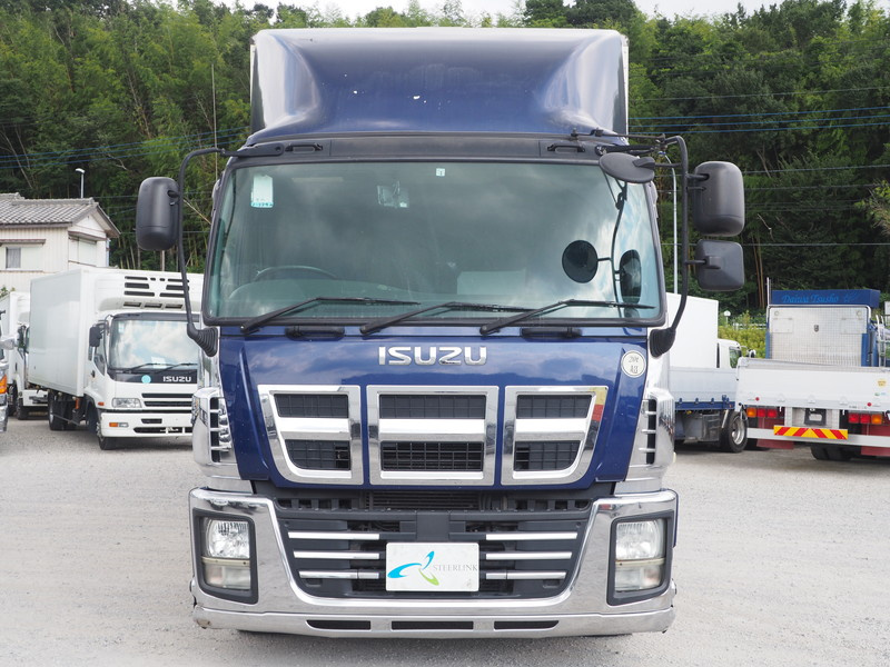 いすゞ ギガ ウイング車 大型 LKG-CYJ77A 年式 H22[写真03]