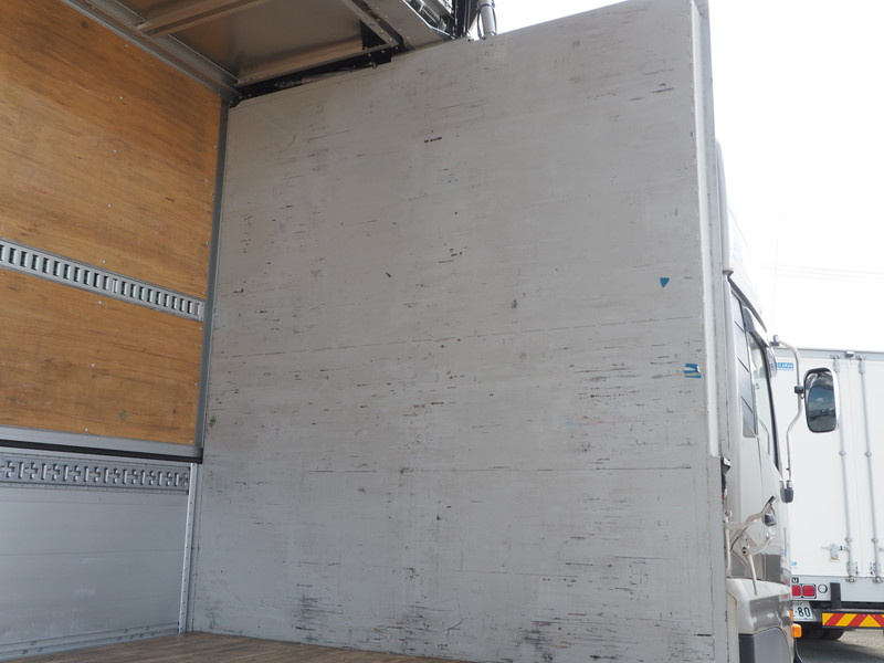 UDトラックス クオン ウイング車 大型 QKG-CG5ZA 年式 H27[写真15]