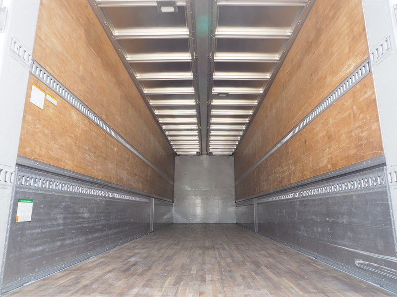 UDトラックス クオン ウイング車 大型 QKG-CG5ZA 年式 H27[写真28]