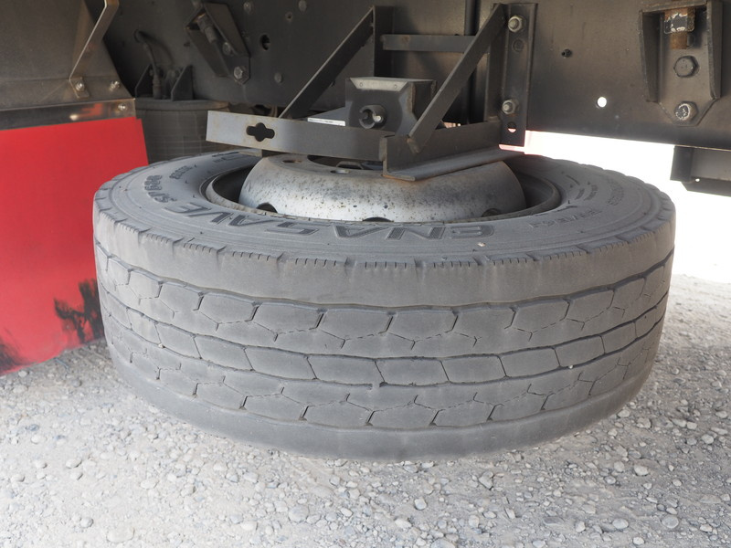 UDトラックス クオン ウイング車 大型 QKG-CG5ZA 年式 H27[写真48]