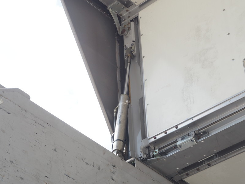 三菱ふそう スーパーグレート ウイング車 大型 BDG-FS55JZ 年式 H19[写真18]