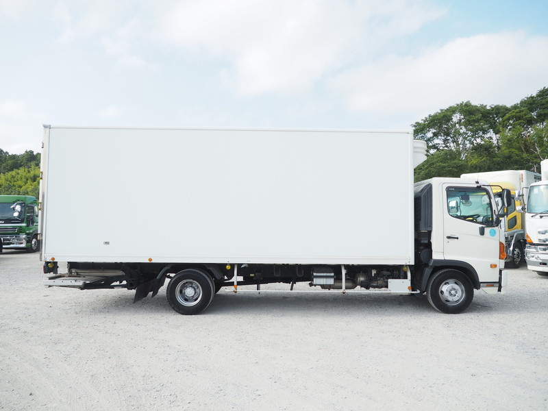 日野 レンジャー 冷凍バン 中型 TKG-FC9JKAA 年式 H27[写真09]