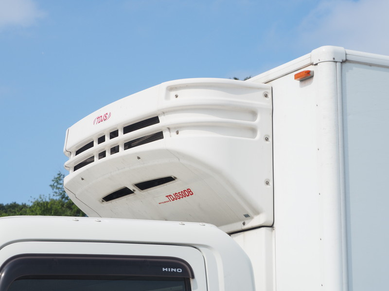 日野 レンジャー 冷凍バン 中型 TKG-FC9JKAA 年式 H27[写真08]