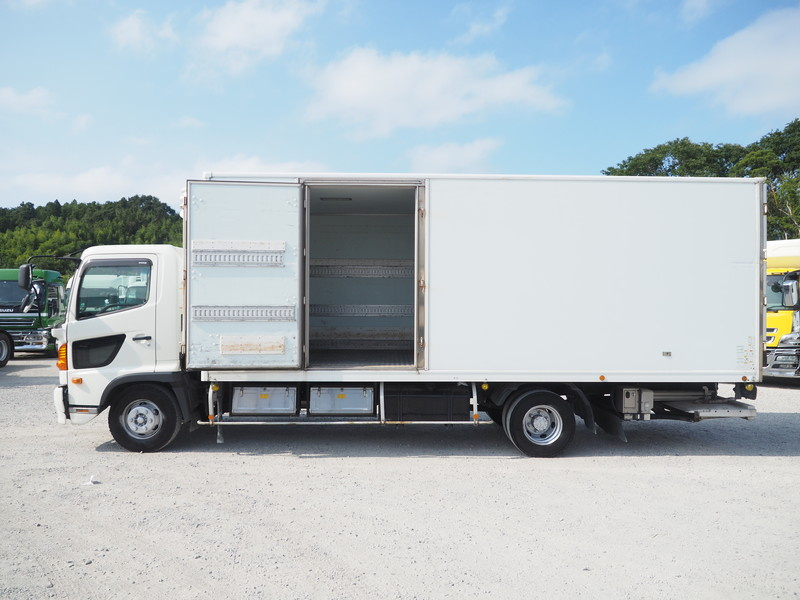 日野 レンジャー 冷凍バン 中型 TKG-FC9JKAA 年式 H27[写真15]