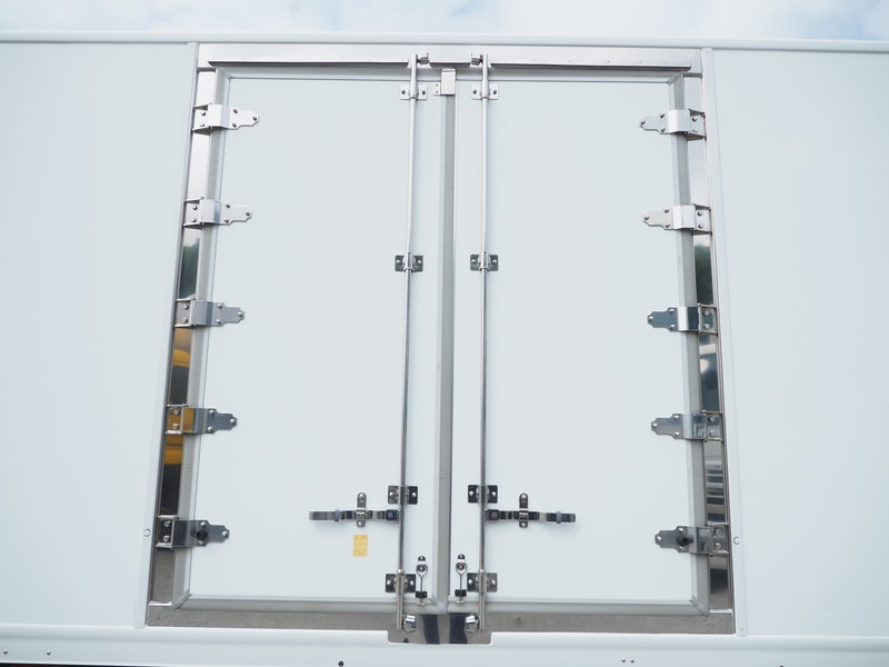 日野 レンジャー 冷凍バン 中型 BDG-FD8JLWG 年式 H21[写真17]