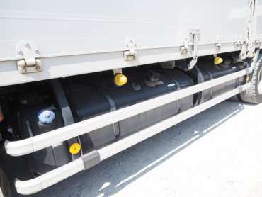 いすゞ ギガ ウイング車 大型 QPG-CYJ77B 年式 H28 [写真16]