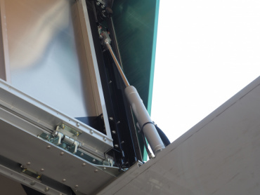 いすゞ ギガ ウイング車 大型 QPG-CYJ77B 年式 H28 [写真13]