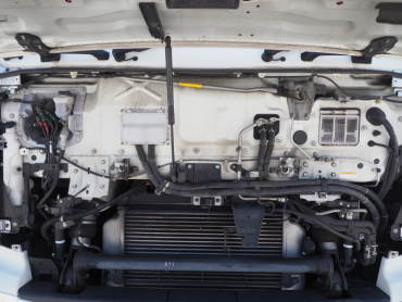 いすゞ ギガ ウイング車 大型 QPG-CYJ77B 年式 H28 [写真49]