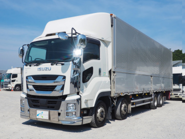いすゞ ギガ ウイング車 大型 QPG-CYJ77B 年式 H28 [写真01]