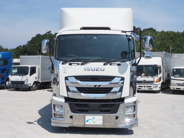 いすゞ ギガ ウイング車 大型 QPG-CYJ77B 年式 H28 [写真03]