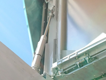 いすゞ ギガ ウイング車 大型 QKG-CYJ77A 年式 H26 [写真16]