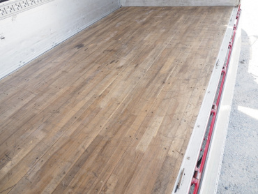 三菱ふそう ファイター ウイング車 中型 PDG-FK61F 年式 H19 [写真21]