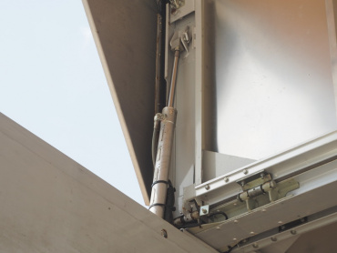 三菱ふそう ファイター ウイング車 中型 PDG-FK61F 年式 H19 [写真16]