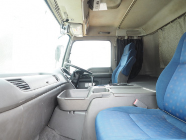 いすゞ ギガ ウイング車 大型 LKG-CYJ77A 年式 H22 [写真37]