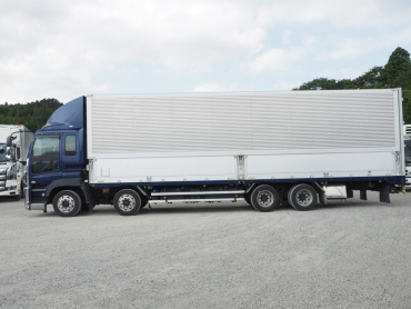 いすゞ ギガ ウイング車 大型 LKG-CYJ77A 年式 H22 [写真15]