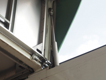 いすゞ ギガ ウイング車 大型 LKG-CYJ77A 年式 H22 [写真13]