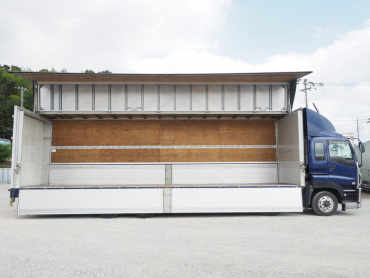 いすゞ ギガ ウイング車 大型 LKG-CYJ77A 年式 H22 [写真11]