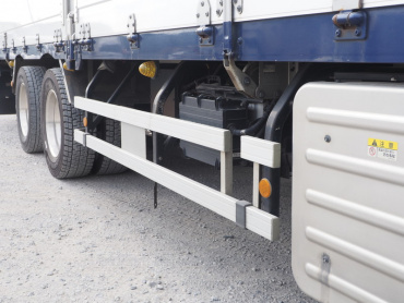 いすゞ ギガ ウイング車 大型 LKG-CYJ77A 年式 H22 [写真10]