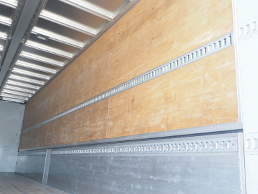 UDトラックス クオン ウイング車 大型 QKG-CG5ZA 年式 H27 [写真32]