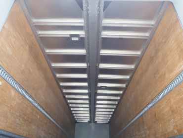 UDトラックス クオン ウイング車 大型 QKG-CG5ZA 年式 H27 [写真30]