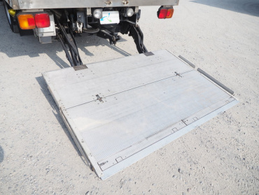 日野 レンジャー 冷凍バン 中型 TKG-FC9JKAA 年式 H27 [写真23]