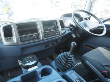 日野 レンジャー 冷凍バン 中型 BDG-FD8JLWG 年式 H21 [写真29]