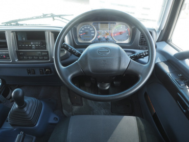 日野 レンジャー 冷凍バン 中型 BDG-FD8JLWG 年式 H21 [写真28]