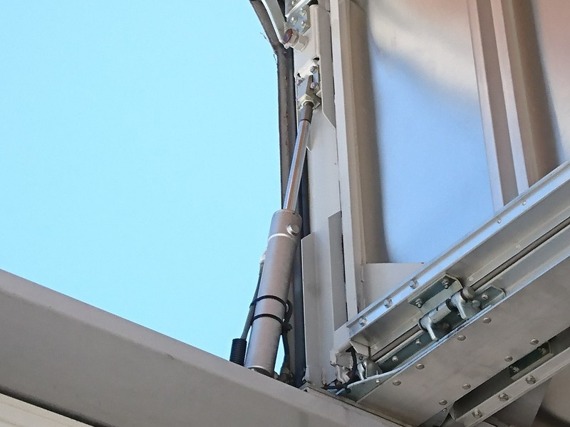 UDトラックス クオン ウイング車 大型 QKG-CG5ZA 年式 H24[写真12]