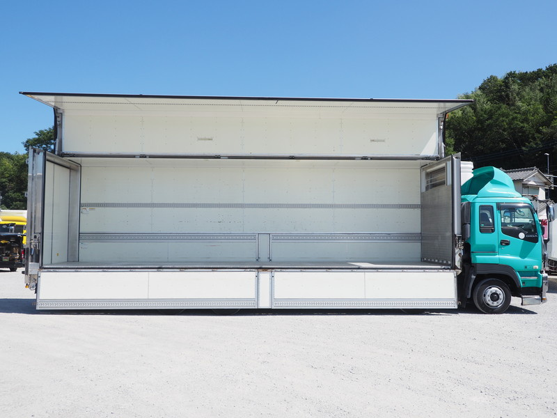 いすゞ ギガ 冷凍ウイング 大型 PKG-CYJ77W8 年式 H22[写真12]