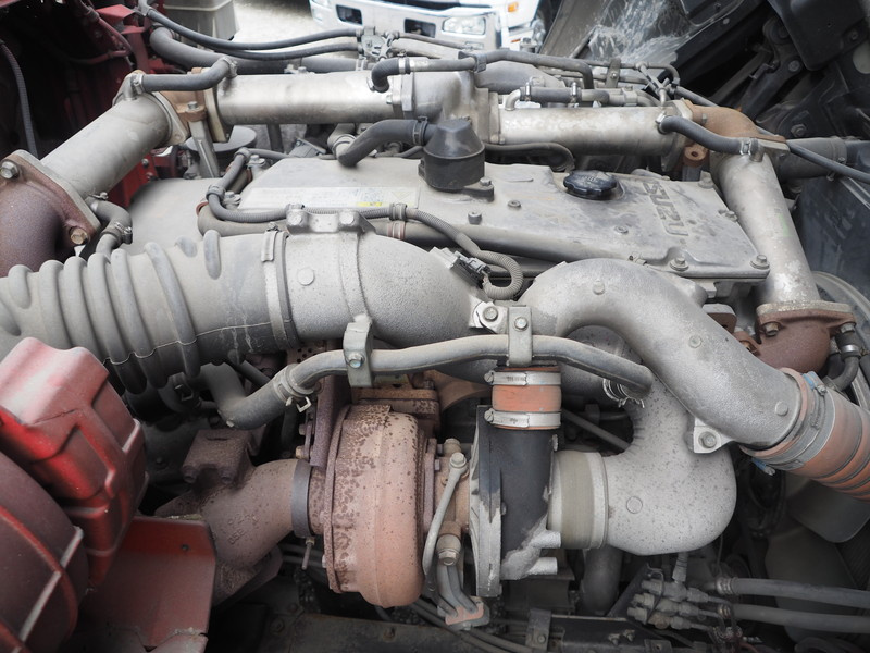 いすゞ ギガ ウイング車 大型 PDG-CYJ77W8 年式 H22[写真46]