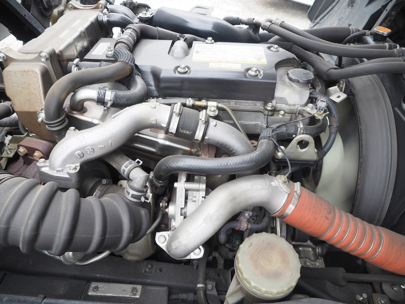 いすゞ フォワード ウイング車 中型 TKG-FRR90T2 年式 H25[写真38]