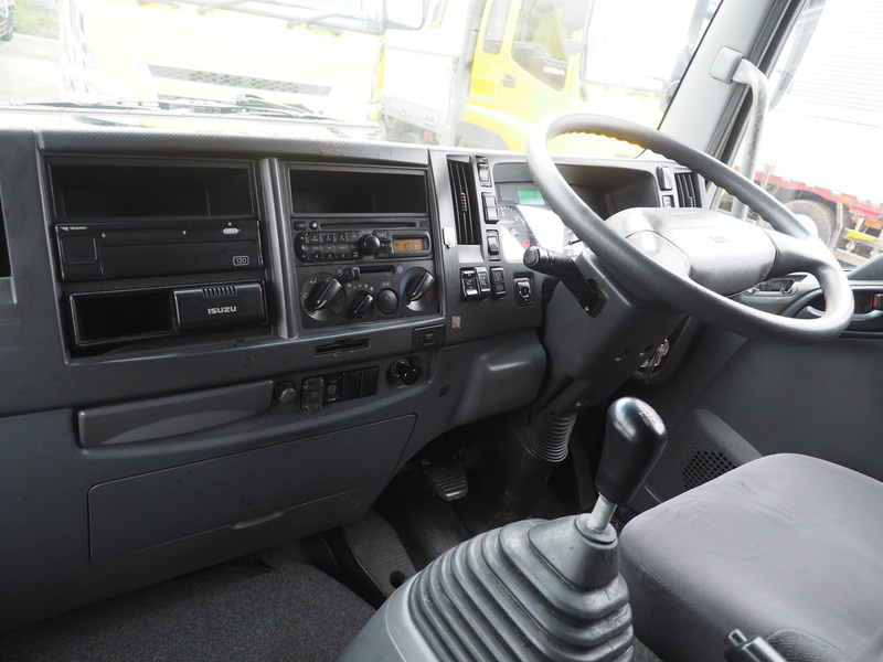 いすゞ フォワード ウイング車 中型 TKG-FRR90T2 年式 H25[写真27]