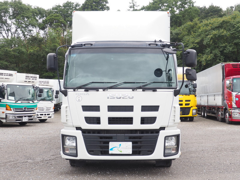 いすゞ ギガ ウイング車 大型 QKG-CYJ77A 年式 H25[写真03]
