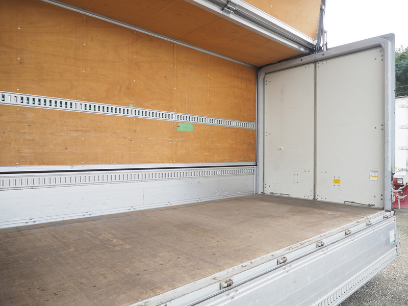 いすゞ エルフ ウイング車 小型 SKG-NPR85AN 年式 H24[写真19]