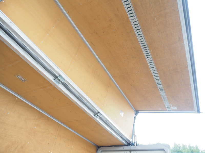 いすゞ エルフ ウイング車 小型 SKG-NPR85AN 年式 H24[写真20]