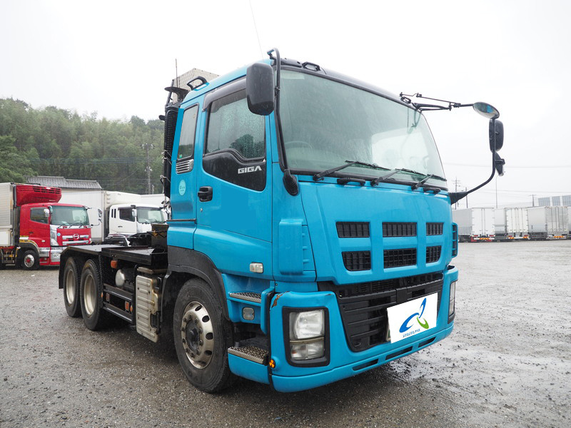 いすゞ ギガ トラクタ 大型 LDG-EXZ52AJ改 年式 H22[写真04]