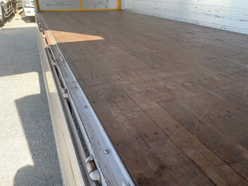 日野 レンジャー ウイング車 中型 BKG-FD7JLYA 年式 H22[写真19]