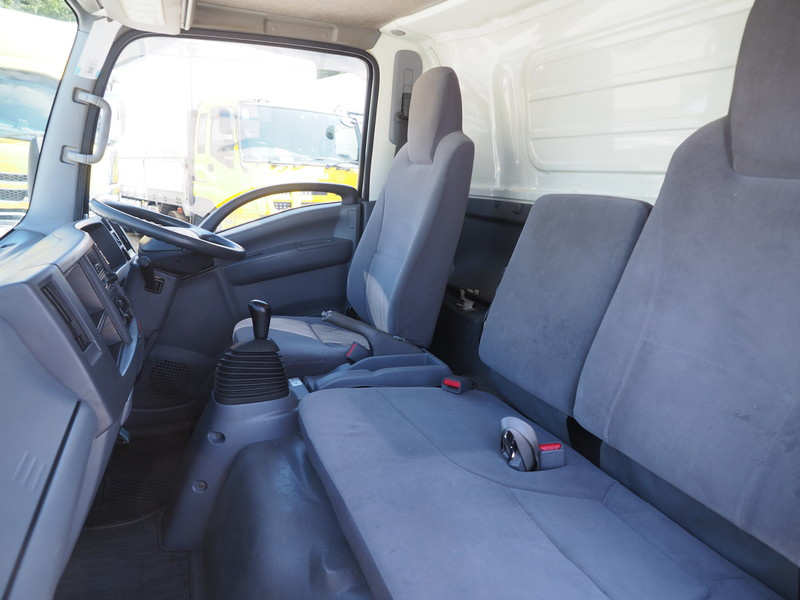 いすゞ エルフ ウイング車 小型 SKG-NPR85AN 年式 H24[写真36]