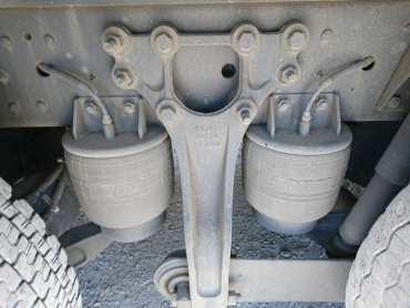 UDトラックス クオン ウイング車 大型 QKG-CG5ZA 年式 H24 [写真38]