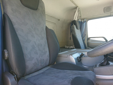 UDトラックス クオン ウイング車 大型 QKG-CG5ZA 年式 H24 [写真29]