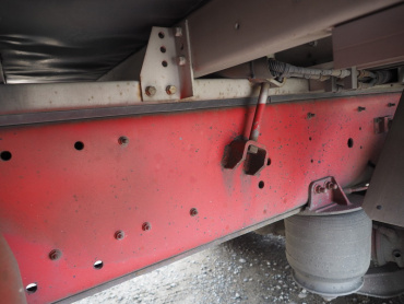 いすゞ ギガ ウイング車 大型 PDG-CYJ77W8 年式 H22 [写真40]