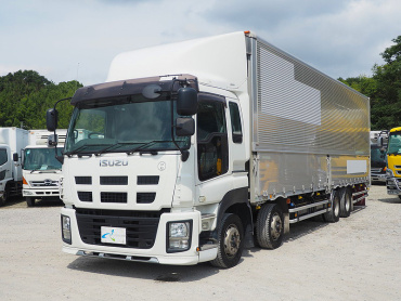 いすゞ ギガ ウイング車 大型 QKG-CYJ77A 年式 H27 [写真01]
