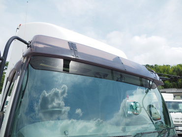 いすゞ ギガ ウイング車 大型 QKG-CYJ77A 年式 H27 [写真08]