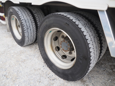 いすゞ ギガ ウイング車 大型 QKG-CYJ77A 年式 H27 [写真44]