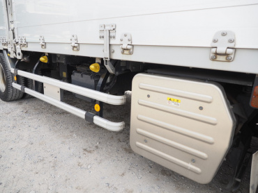 いすゞ ギガ ウイング車 大型 QKG-CYJ77A 年式 H27 [写真10]