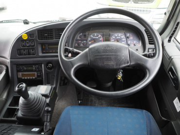 いすゞ ギガ ウイング車 大型 QKG-CYJ77A 年式 H27 [写真31]