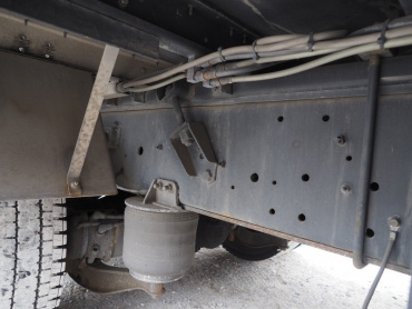 いすゞ ギガ ウイング車 大型 QKG-CYJ77A 年式 H27 [写真40]