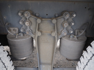 いすゞ ギガ ウイング車 大型 QKG-CYJ77A 年式 H27 [写真38]