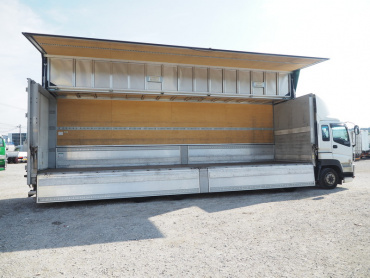 いすゞ ギガ ウイング車 大型 QKG-CYJ77A 年式 H27 [写真12]