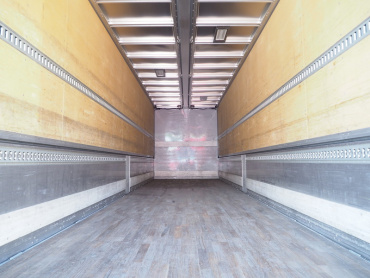 いすゞ ギガ ウイング車 大型 QKG-CYJ77A 年式 H27 [写真26]